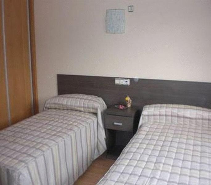 Hotel Casa Marzo Кариньена Экстерьер фото